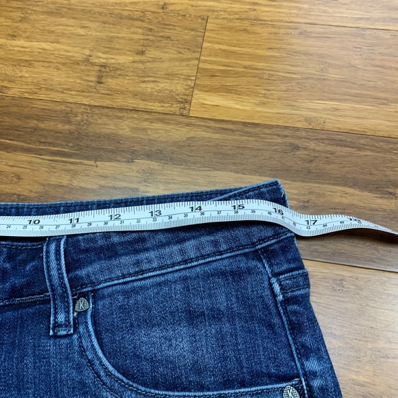 KUT from the Kloth Gidget Denim Shorts Womens 8 Distressed Fray Hem‎ Dark Wash - Picture 5 of 6